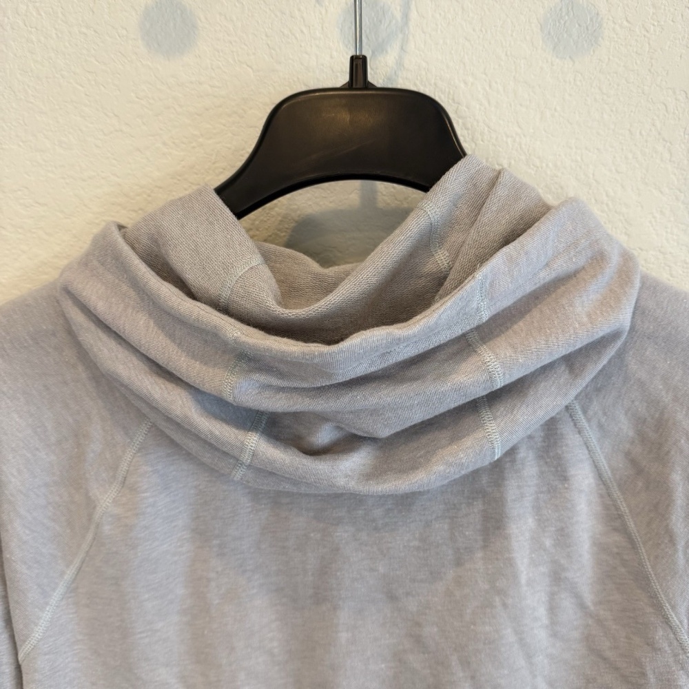 The North Face Terry Hoodie Womens XS Gray Pullover Kangaroo Pocket Logo - Picture 9 of 9